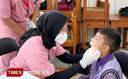 Jaga Kesehatan Gigi dan Mulut, Ratusan Santri Ponpes Wali Barokah di Kediri Ikuti Deteksi Dini dan Edukasi