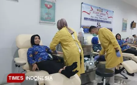 ASN Polres Jember Gelar Aksi Donor Darah Sambut HUT ke-54 Korpri