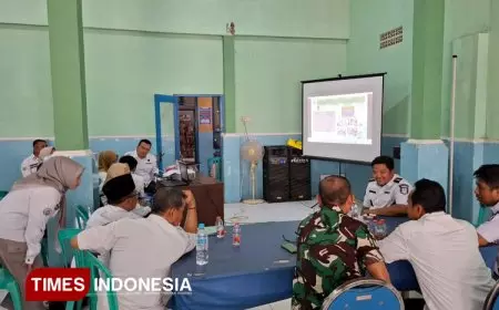 Camat Pajarakan Ajak Desa Karangbong Probolinggo Jaga Infrastruktur Berkelanjutan