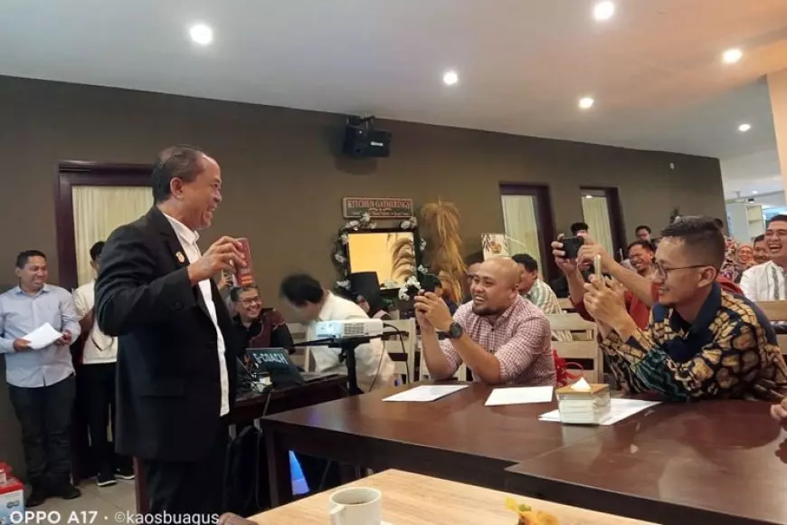 Mengukir Kegemilangan Bangsa, Kebangkitan Pengusaha Pribumi dan UMKM sebagai Pilar Indonesia Emas 2045