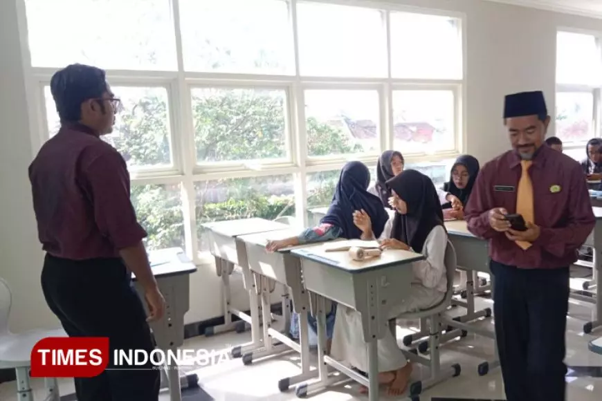 PEM Gondanglegi Berikan English Camp Bagi Santri Untuk Tingkatkan Kemahiran Berbahasa Inggris