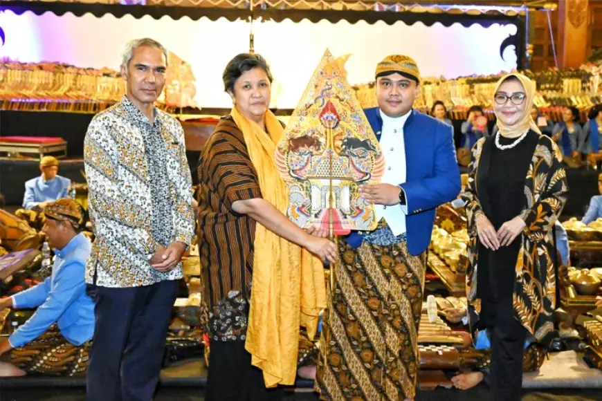 Lestari Moerdijat Lakukan Sosialisasi Empat Pilar Melalui Pagelaran Wayang Kulit