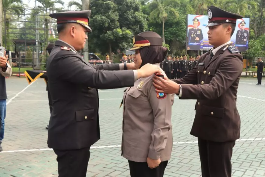 Hari Pahlawan, 24 Personel dan Warga Terima Penghargaan atas Dedikasi di Polres Malang