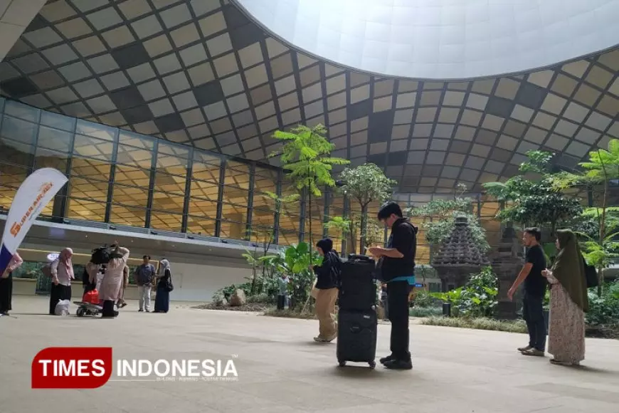 First Flight di Hari Pahlawan, Super Air Jet Rute Jakarta-Kediri Disambut Hangat Penumpang
