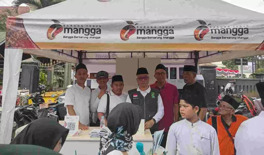 Sarung Mangga Bangga Dukung Fun Walk Santri #6 Kota Malang