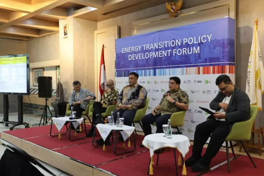 Rapor 1 Tahun Transisi Energi dan Ambisi Iklim: 9 Rekomendasi untuk Pemerintahan Prabowo-Gibran