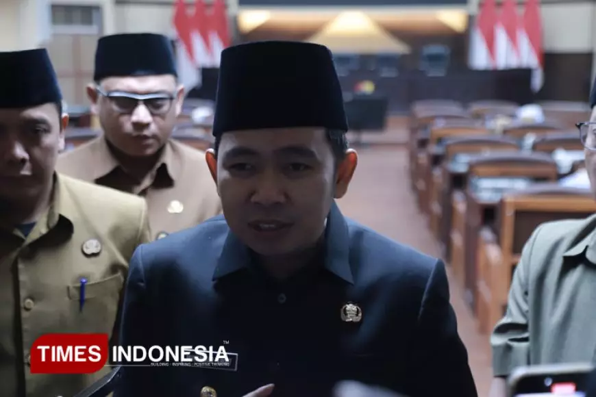Bupati Jember Sampaikan Jawaban atas Pandangan Umum Fraksi Terkait R-APBD 2026