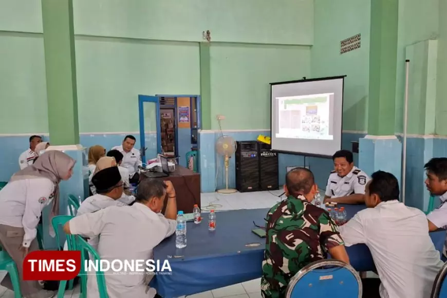 Camat Pajarakan Ajak Desa Karangbong Probolinggo Jaga Infrastruktur Berkelanjutan