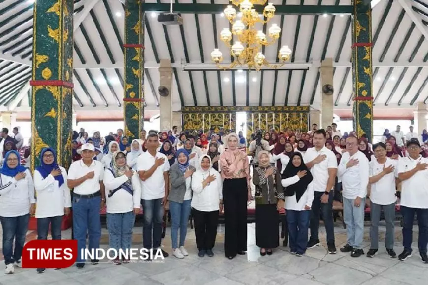 Dihadiri Arzeti Bilbina, Puncak HKN di Pendopo Agung Malang Diwarnai Banyak Penghargaan