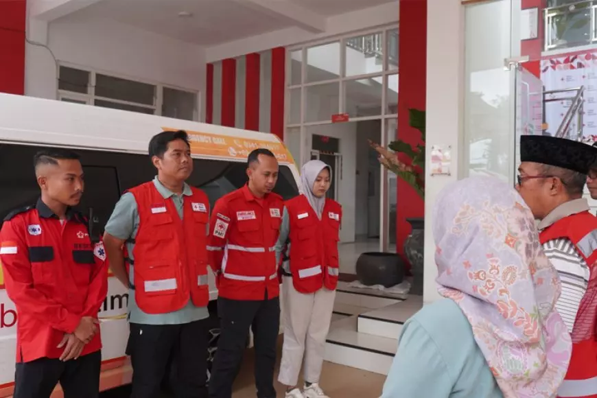 Perkuat Tenaga Medis di Wilayah Terdampak Erupsi Semeru, PMI Kota Malang Terjunkan Tim