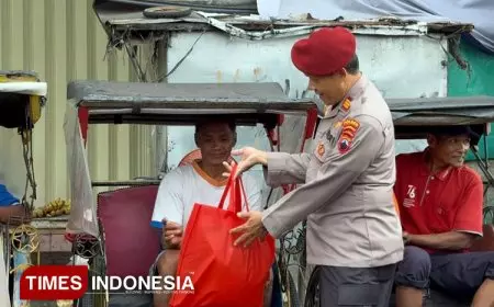Peringati HUT ke-78 Reserse Polri, Sat Reskrim Polres Banjarnegara Berbagi Sembako Abang Becak