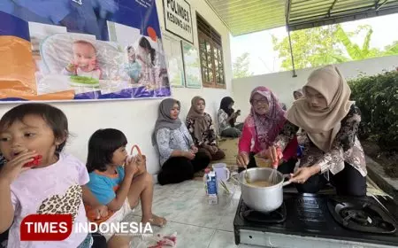 Mahasiswa KKN-T BKKBN UNIPMA Sosialisasi dan Pelatihan Pembuatan MP-ASI di Posyandu Desa Kedungjati