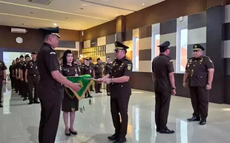 John Franky Ariandi Yanafia, dari Kejari Sidoarjo menjadi Kasi Penyidikan Pidsus Kejati Jatim