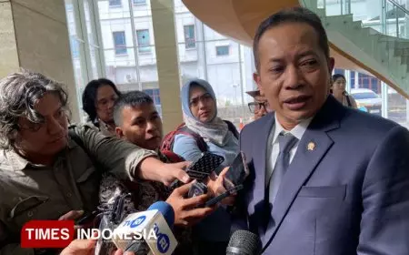 Hadir di Symposium II Koperasi, Menkop Optimis Koperasi Kembali Menjadi Sokoguru Perekonomian Nasional