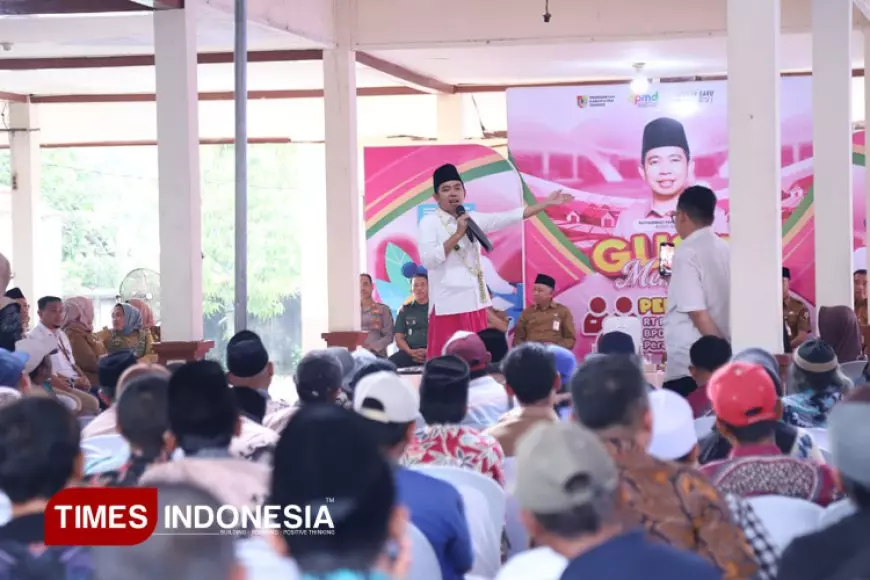 Kunjungi Bangsalsari, Bupati Fawait Respon Cepat Keluhan BLT hingga Infrastruktur Rusak