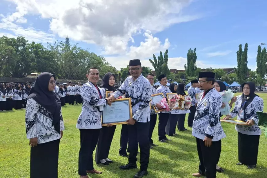 STKIP PGRI Pacitan Dinobatkan sebagai Kampus Berprestasi 2025