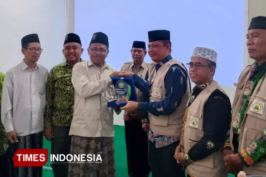 DMI Gresik Jadi Magnet Studi Tata Kelola Masjid