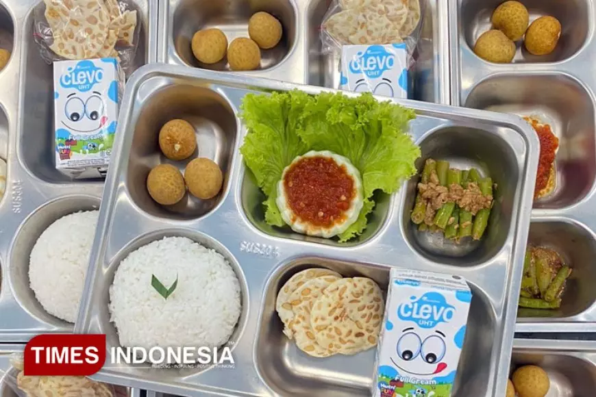 Ratusan Pelajar MTsN 6 Malang Akhirnya Nikmati MBG, Menunya Variatif Tiap Hari