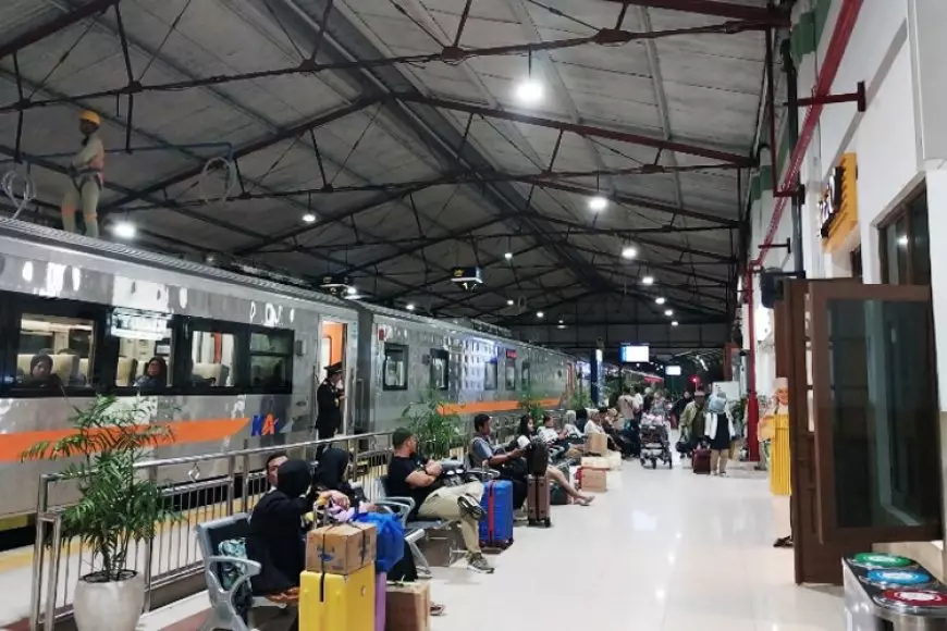 65.556 Tiket Disiapkan KAI Daop 7 Madiun Selama Masa Angkutan Nataru