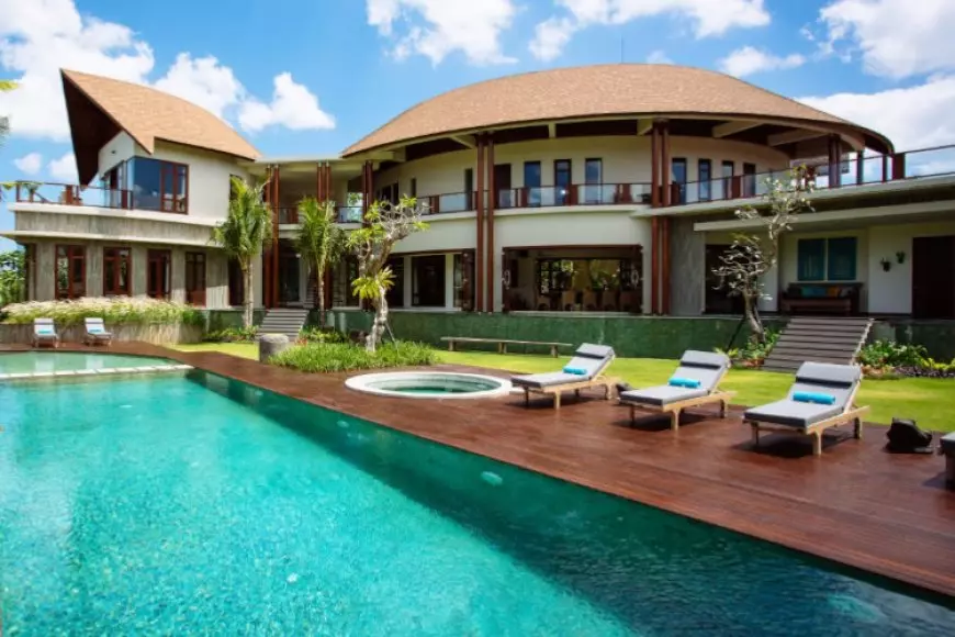 Nakula Rayakan 13 Tahun dengan Koleksi Vila Mewah di Bali