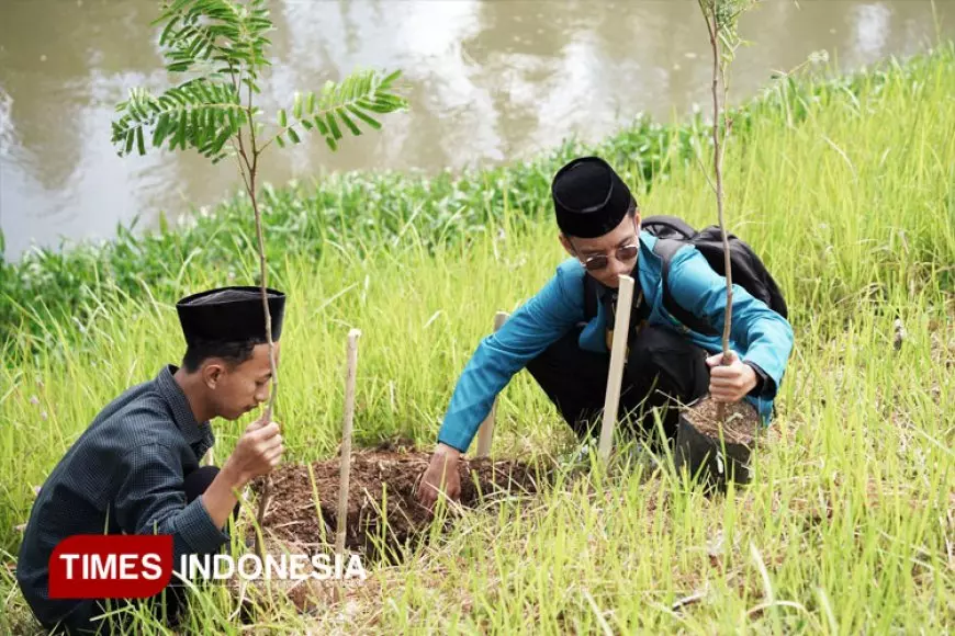 UIMSYA Banyuwangi Wujudkan Kampus Ramah Lingkungan Lewat Program Berhias