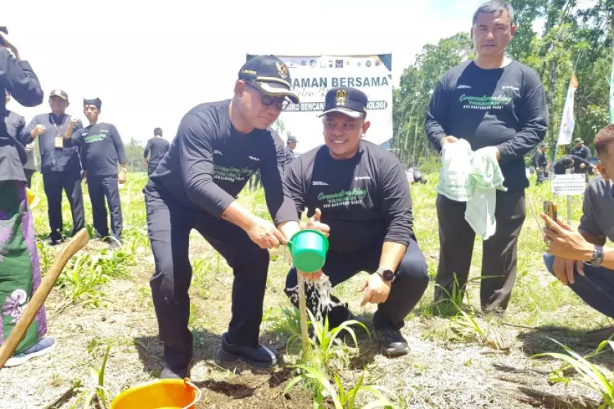 Gandeng Forkopimda, Perhutani Banyuwangi Barat Tanam Ratusan Ribu Tanaman Hutan