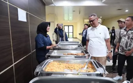 Sidak Diklat PPIH Arab Saudi, Menhaj Sebut Makanannya Standar dan Layak Konsumsi