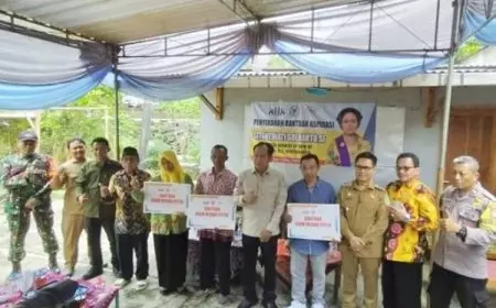 Program Aspirasi Titiek Soeharto Hiadir di Gunungkidul, Petani Karangtengah Terima Ayam Petelur