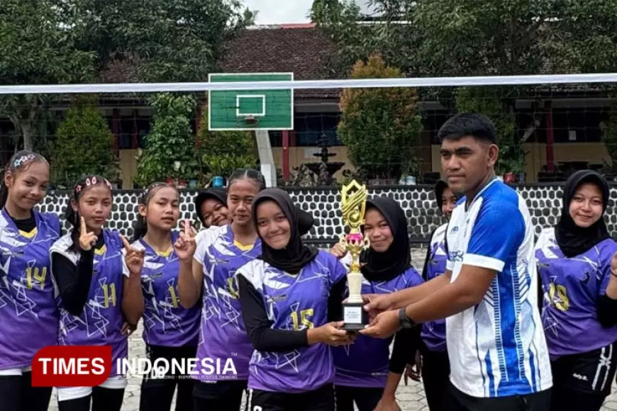 Juara di Kismantoro, Tim Voli SMPN 2 Nawangan Pacitan Borong Piala