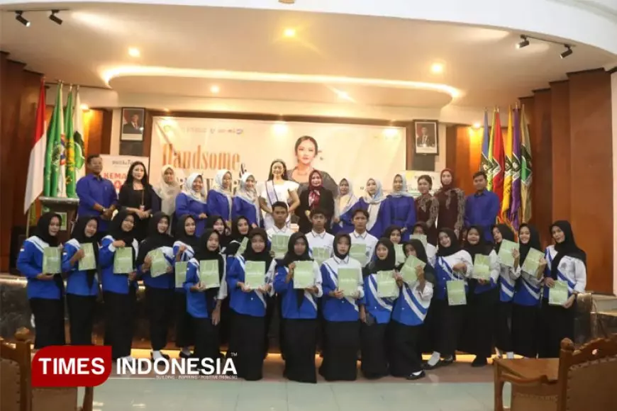 SMK Cendekia Bangsa Malang Gelar Handsome And Beauty Class Datangkan Runner-up II Putri Indonesia JATIM