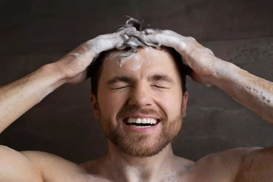 Keajaiban Mandi Sebelum Subuh, Dingin tapi Bikin Sehat