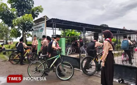 Perkuat Kedisiplinan dan Adab Beribadah, MTsN 9 Jombang Libatkan OSIS dalam Pembinaan Karakter