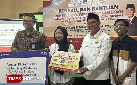 Dukung UMKM Berkembang, BHS dan BRI Serahkan Bantuan Rombong dan Modal