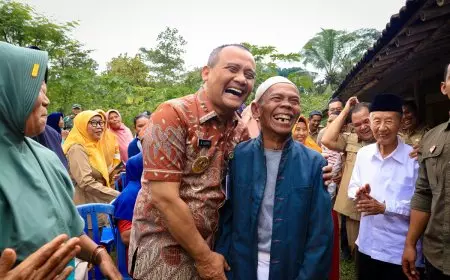 Parikan Penuh Doa Sambut Gubernur Ahmad Luthfi di Desa Susukan Semarang