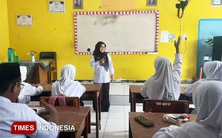 Menahan Lapar, Menguatkan Sabar: Semangat Guru MTsN 9 Jombang Mengabdi di Bulan Ramadan