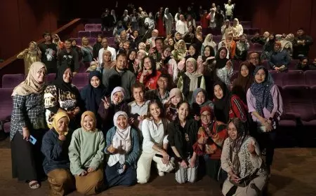 Roadshow Film ‘Titip Bunda di Surga-Mu’ Berakhir Haru di Malang