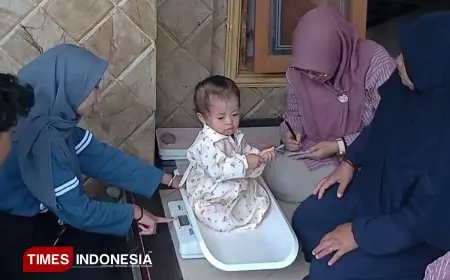 KSM- T UNISMA Dampingi Posyandu, Upaya Pencegahan Stunting dan Peningkatan Kesehatan Ibu dan Anak