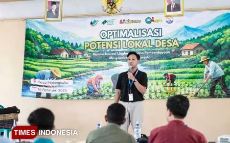 KSM-T UNISMA Olah Limbah Jagung Menjadi Briket Ramah Lingkungan di Desa Malangsuko