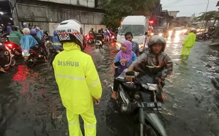 Pemkot Surabaya Prioritaskan Penanganan Banjir di Jalan Tanjungsari