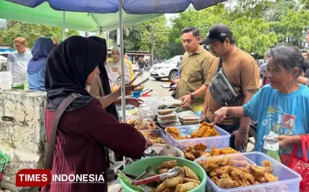 Ramadan Dongkrak Ekonomi Warga Sunter, Pedagang Takjil Raup Jutaan