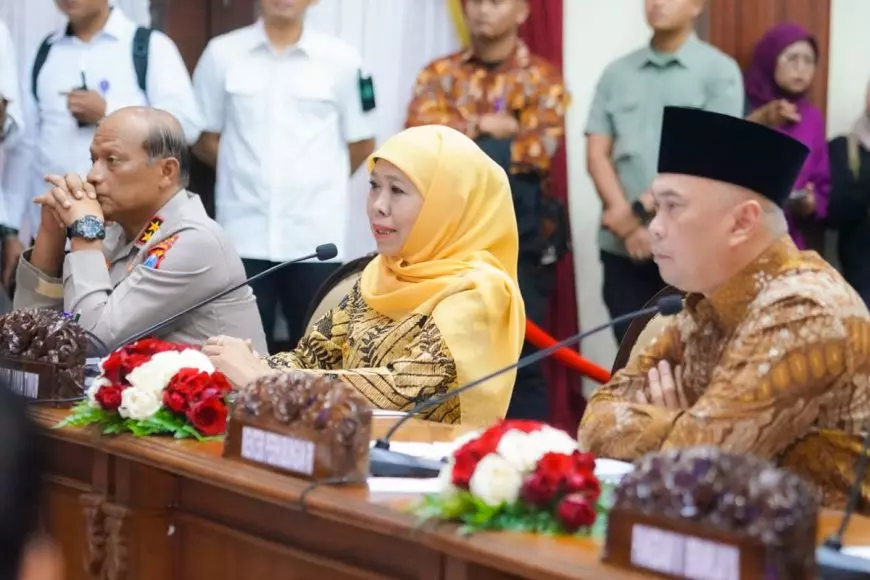 Gubernur Khofifah Rakor Bersama Menhub, Jatim Siap Sambut 27,29 Juta Pemudik