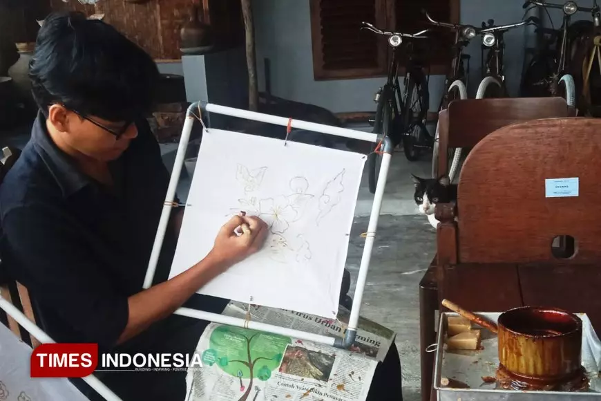 Ngabubatik di LKP Soendari Batik, Alternatif Ngabuburit Produktif di Kota Malang
