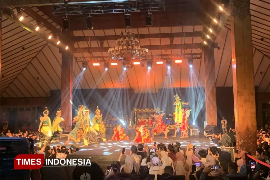 Ratusan Gen Z Padati Taman Krida Budaya, Topeng Panji Patahkan Stigma Sepi Peminat