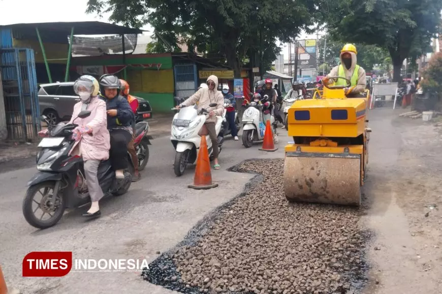 Bupati Sidoarjo Targetkan Nol Jalan Rusak Sebelum Lebaran