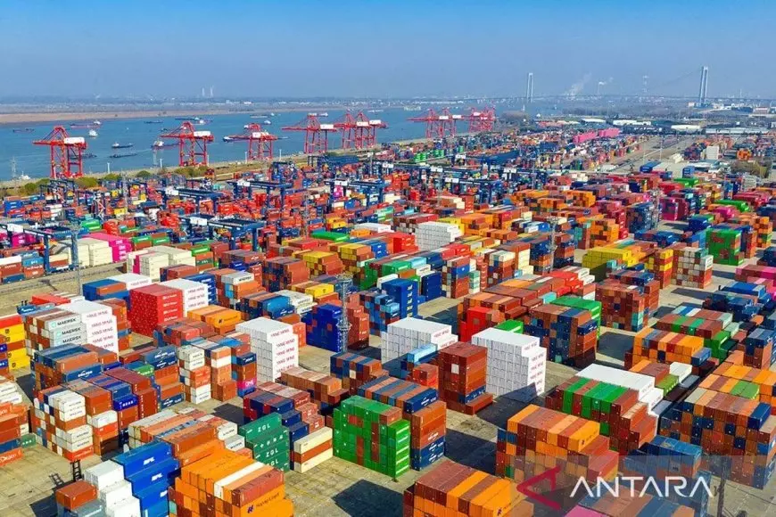 China Larang Ekspor Barang Dwiguna ke Industri Pertahanan Jepang