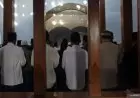 Jemaah Al Mudhlor Tulungagung Salat Idul Fitri Lebih Awal