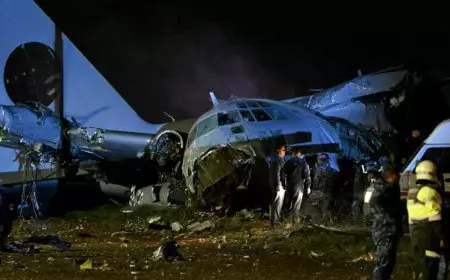 Pesawat Kargo Militer Penuh Uang Jatuh di Bolivia, 20 Orang Tewas