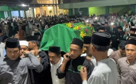 Ketua Umum Fatayat NU Wafat, Dimakamkan di Denanyar Jombang