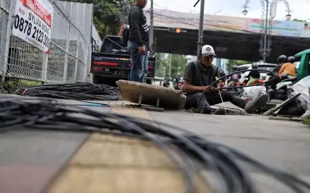 Ultimatum Proyek Galian Kabel, Wali Kota Bandung Farhan: 6 Maret Jalan Harus Mulus