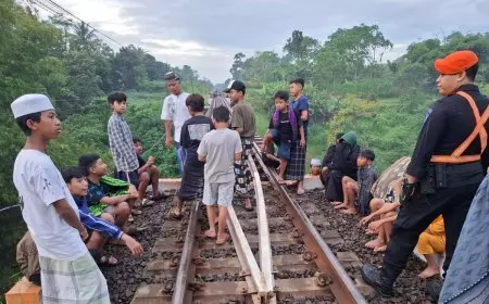 KAI Daop 8 Surabaya Larang Ngabuburit di Jalur Rel, Warga Malang Diingatkan Soal Risiko Fatal